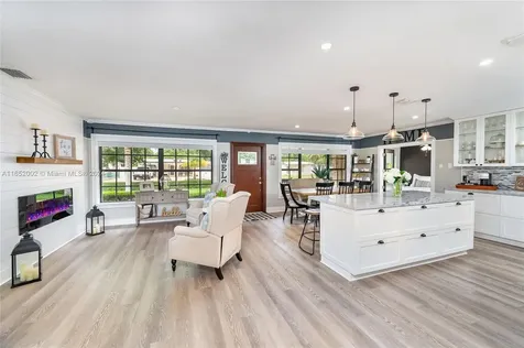 5565 W 13th Avenue Hialeah FL 33012
