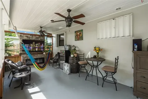 1561 NW 8th Terrace Homestead FL 33030