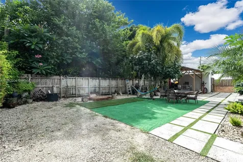 1561 NW 8th Terrace Homestead FL 33030