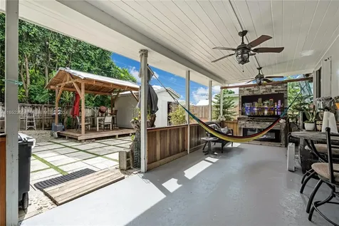 1561 NW 8th Terrace Homestead FL 33030