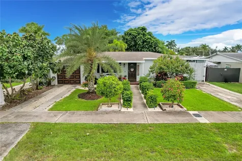 1561 NW 8th Terrace Homestead FL 33030