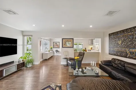670 Allendale Road Key Biscayne FL 33149