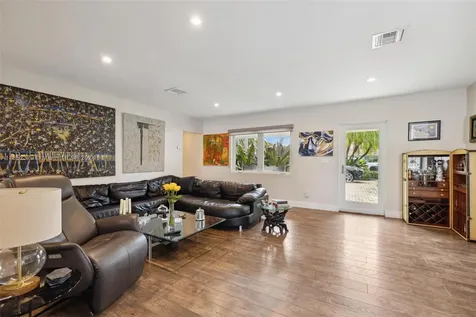 670 Allendale Road Key Biscayne FL 33149