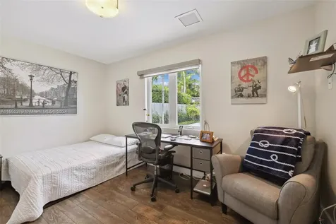 670 Allendale Road Key Biscayne FL 33149