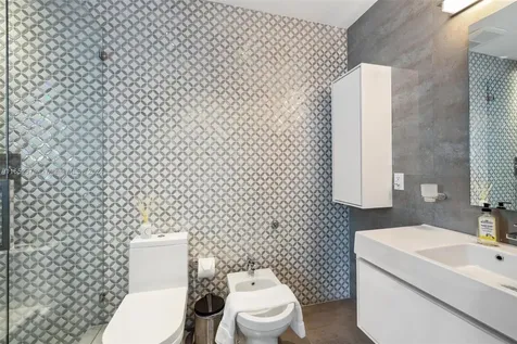 670 Allendale Road Key Biscayne FL 33149