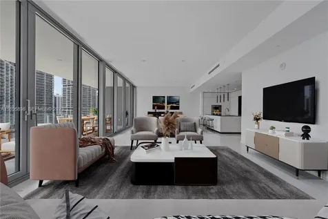 300 Biscayne Blvd Way Miami FL 33131