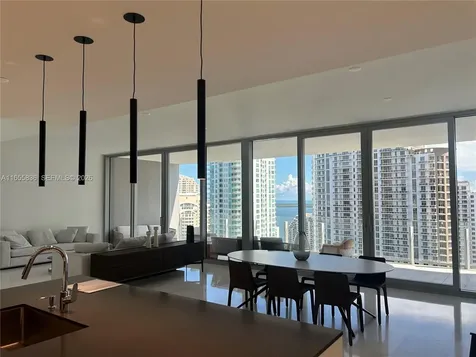 300 Biscayne Blvd Way Miami FL 33131