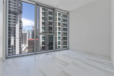 300 Biscayne Blvd Way Miami FL 33131