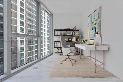 300 Biscayne Blvd Way Miami FL 33131