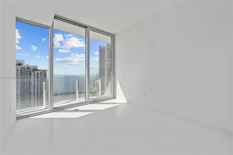 300 Biscayne Blvd Way Miami FL 33131