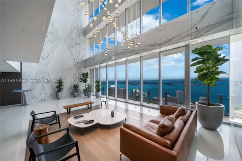 300 Biscayne Blvd Way Miami FL 33131