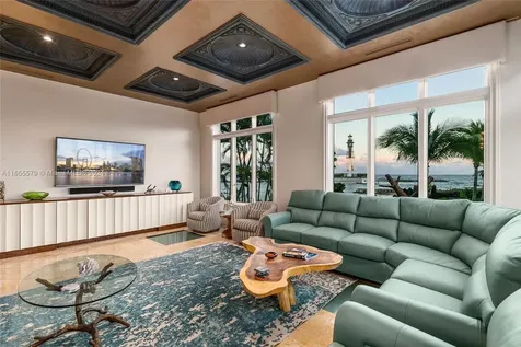 2306 Bay Drive Pompano Beach FL 33062