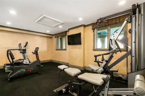 2306 Bay Drive Pompano Beach FL 33062