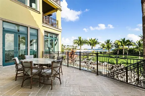 2306 Bay Drive Pompano Beach FL 33062