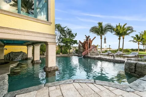 2306 Bay Drive Pompano Beach FL 33062