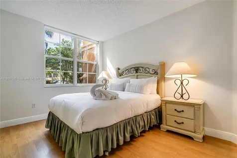 19701 E Country Club Drive Aventura FL 33180