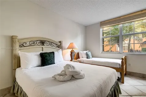 19701 E Country Club Drive Aventura FL 33180