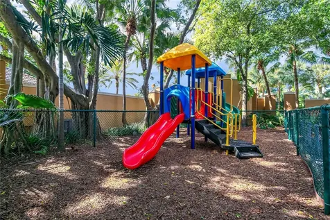 19701 E Country Club Drive Aventura FL 33180