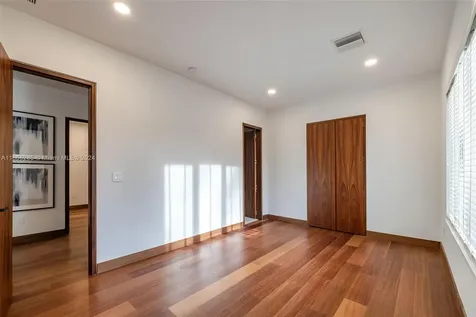 543 Hibiscus Drive Hallandale Beach FL 33009
