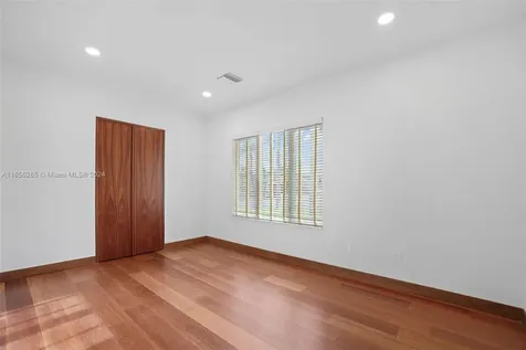 543 Hibiscus Drive Hallandale Beach FL 33009