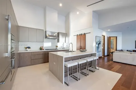 543 Hibiscus Drive Hallandale Beach FL 33009