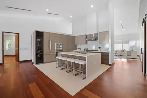 543 Hibiscus Drive Hallandale Beach FL 33009