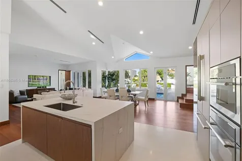 543 Hibiscus Drive Hallandale Beach FL 33009
