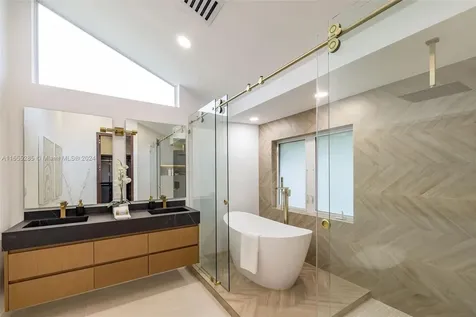 543 Hibiscus Drive Hallandale Beach FL 33009