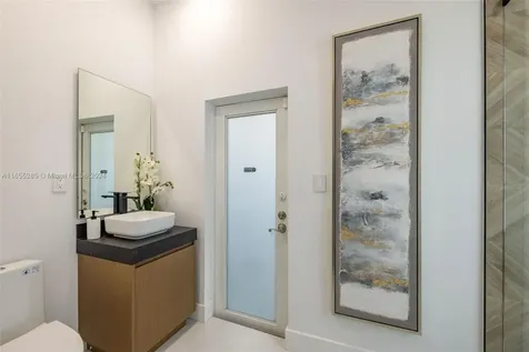 543 Hibiscus Drive Hallandale Beach FL 33009