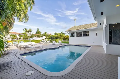 543 Hibiscus Drive Hallandale Beach FL 33009