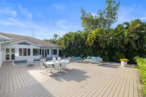 543 Hibiscus Drive Hallandale Beach FL 33009