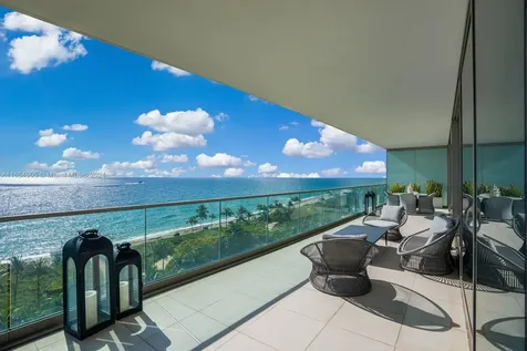 10203 Collins Avenue Bal Harbour FL 33154