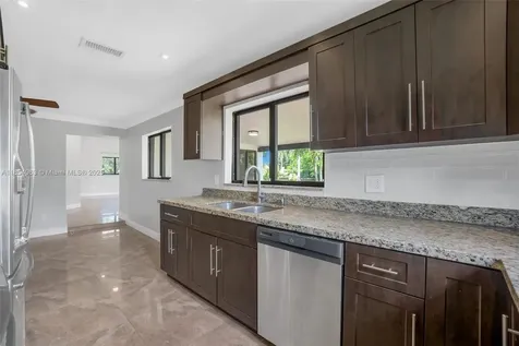 18700 SW 197th Avenue Miami FL 33187