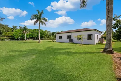 18700 SW 197th Avenue Miami FL 33187
