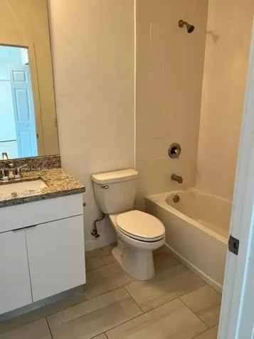 640 W 18th Street Hialeah FL 33010