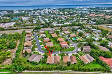 1960 SE 1st Circle Boynton Beach FL 33435