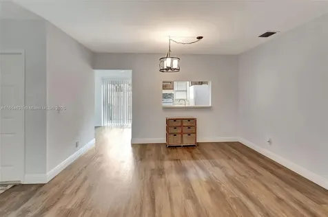 1960 SE 1st Circle Boynton Beach FL 33435