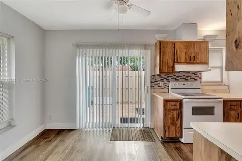 1960 SE 1st Circle Boynton Beach FL 33435