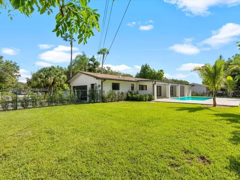 7340 SW 120th Street Pinecrest FL 33156
