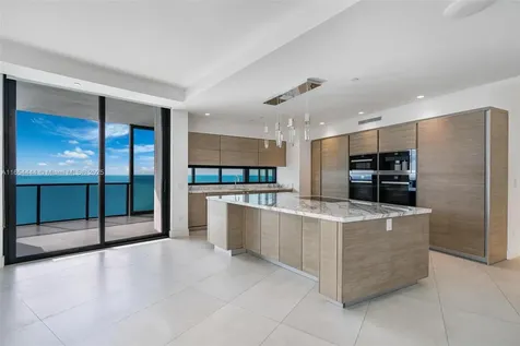 18555 Collins Avenue Sunny Isles Beach FL 33160