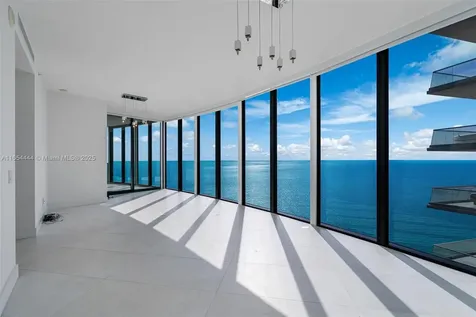 18555 Collins Avenue Sunny Isles Beach FL 33160