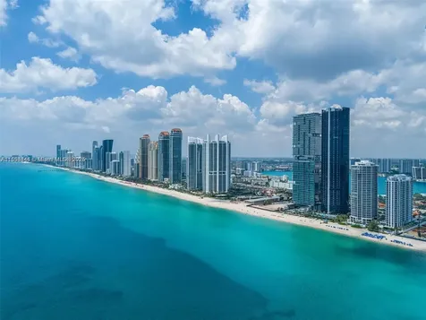 18555 Collins Avenue Sunny Isles Beach FL 33160