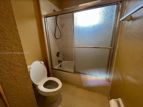 6407 Catalina Lane Tamarac FL 33321