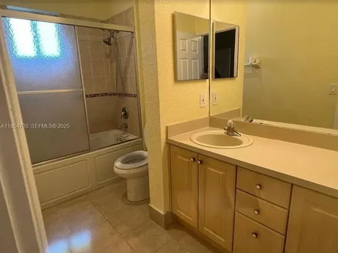 6407 Catalina Lane Tamarac FL 33321