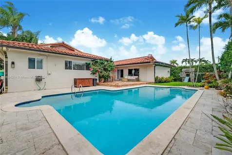 9034 SW 65th Street Miami FL 33173