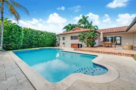 9034 SW 65th Street Miami FL 33173