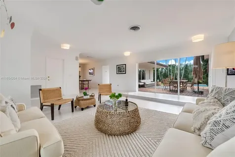 9034 SW 65th Street Miami FL 33173