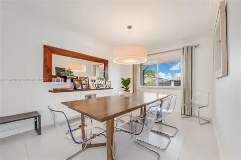 9034 SW 65th Street Miami FL 33173