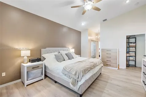 6386 N Westchester Club Drive N Boynton Beach FL 33437