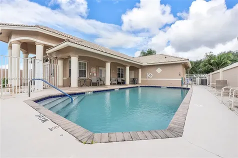 6386 N Westchester Club Drive N Boynton Beach FL 33437